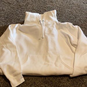 Comfy heavyweight Champion hooded sweatshirt